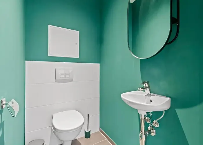 Apartman Fast Wifi I 3 Min Walk To Metro I On-site Parking For 19,90 Eur