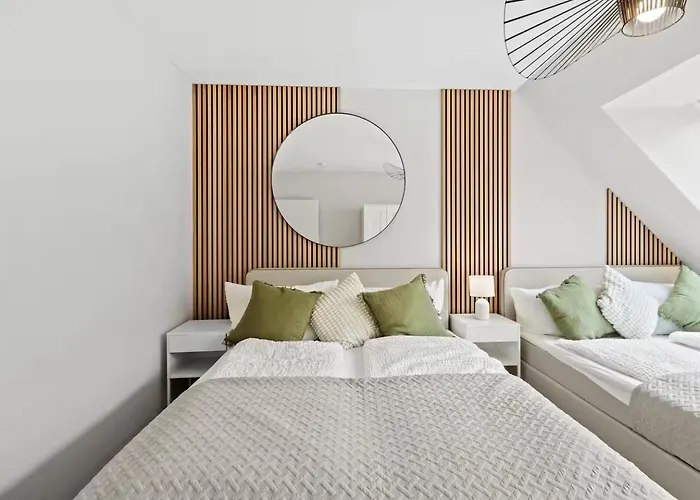 Fast Wifi I 3 Min Walk To Metro I On-site Parking For 19,90 Eur Apartman *